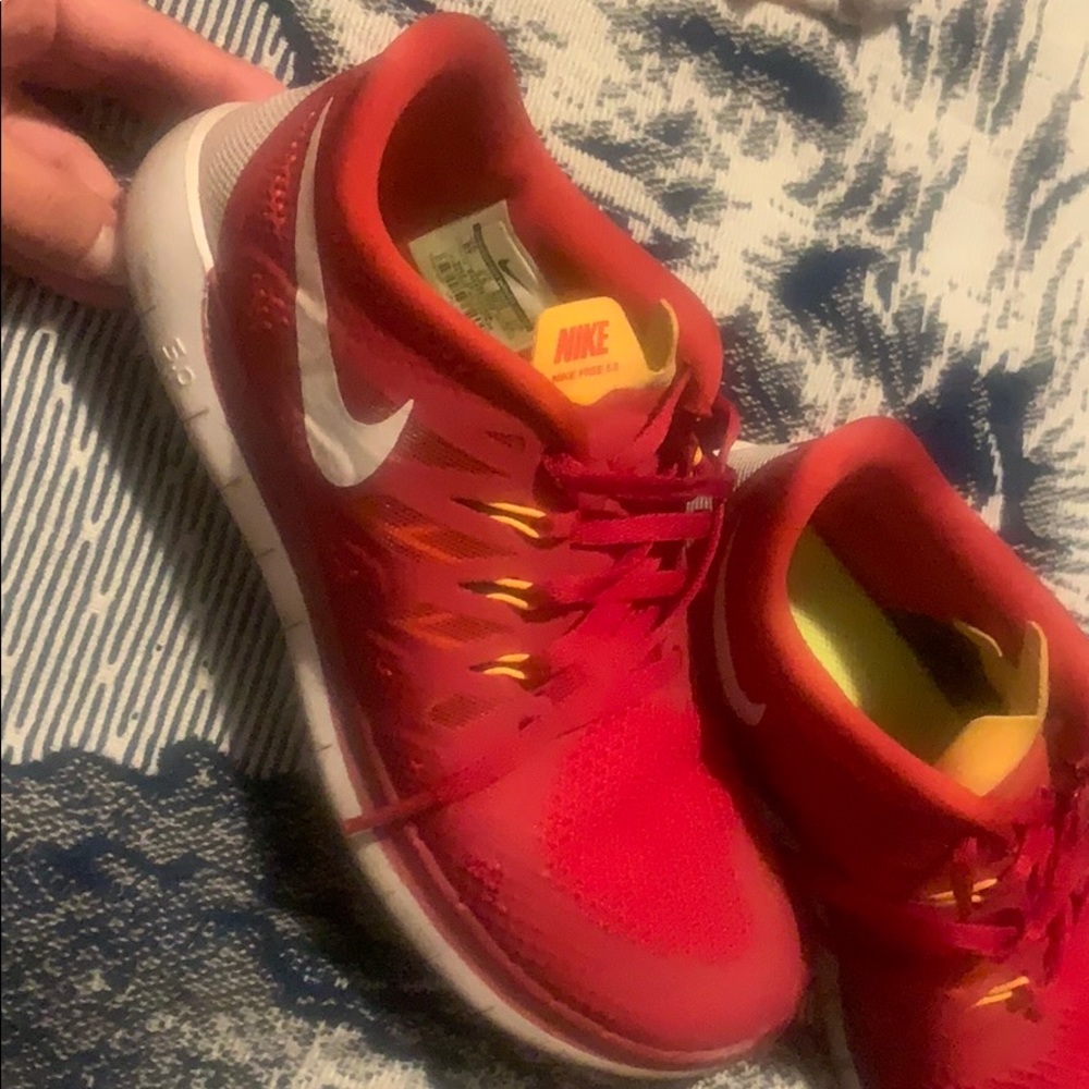 Nike Free 5.0 shoes